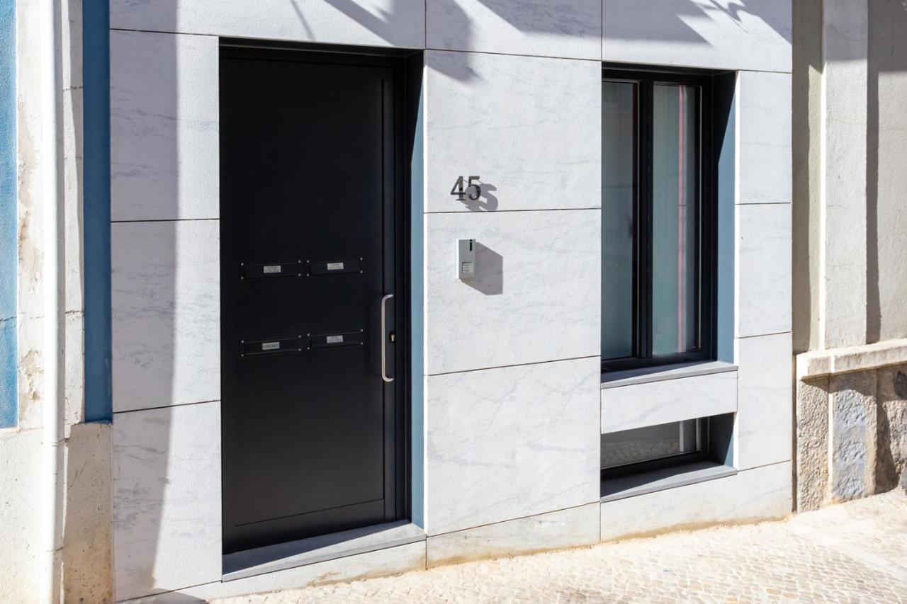 Stupendo- Two Rooms, Patio With Refreshing Pond-Center-Air Conditioning-Free Park Lisboa Exteriör bild