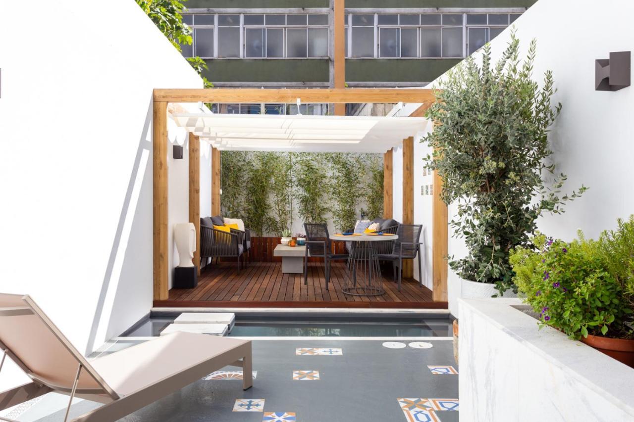 Stupendo- Two Rooms, Patio With Refreshing Pond-Center-Air Conditioning-Free Park Lisboa Exteriör bild