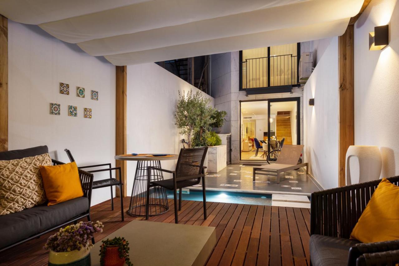 Stupendo- Two Rooms, Patio With Refreshing Pond-Center-Air Conditioning-Free Park Lisboa Exteriör bild
