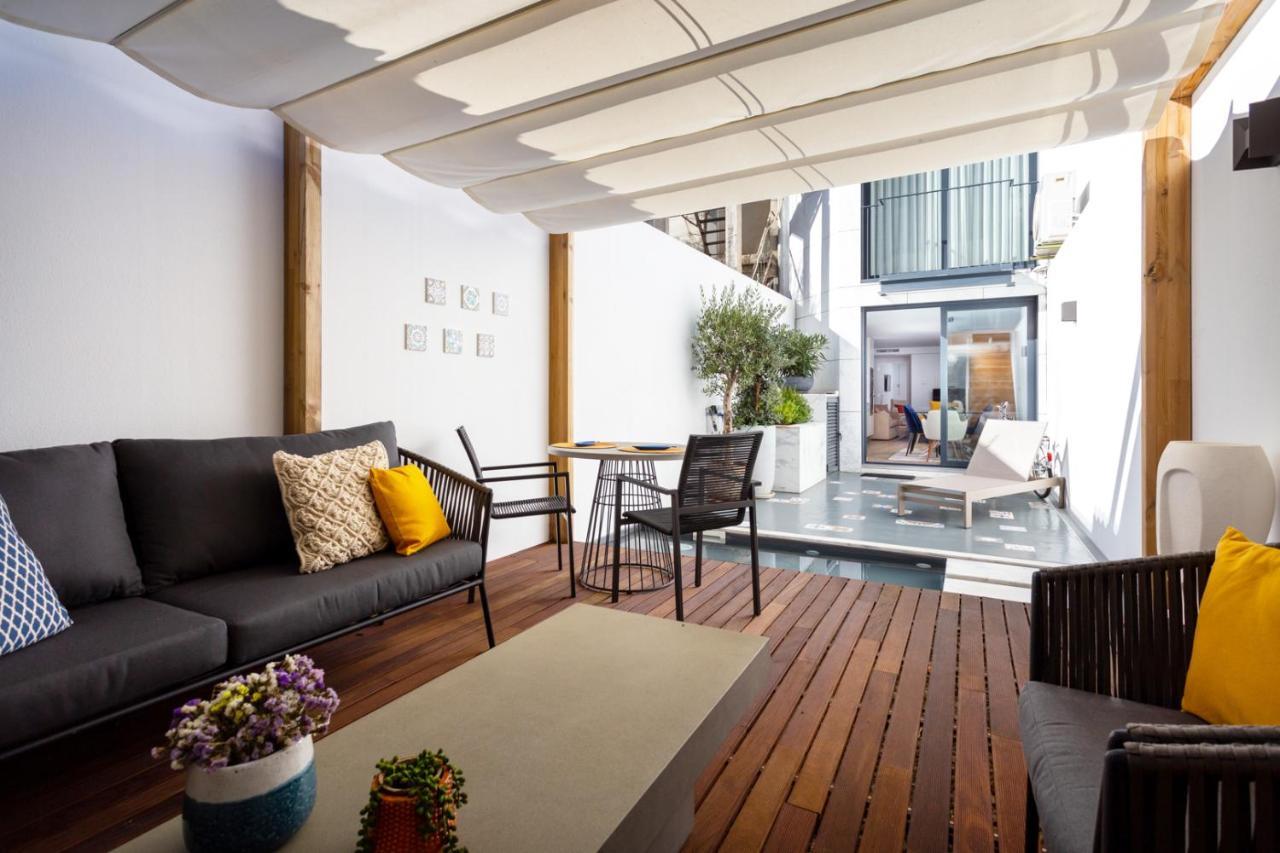 Stupendo- Two Rooms, Patio With Refreshing Pond-Center-Air Conditioning-Free Park Lisboa Exteriör bild