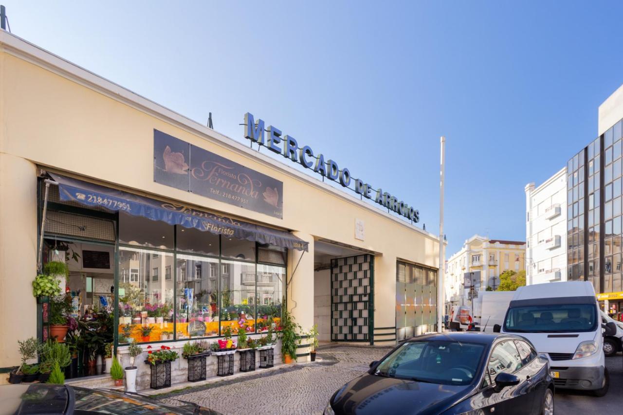Stupendo- Two Rooms, Patio With Refreshing Pond-Center-Air Conditioning-Free Park Lisboa Exteriör bild