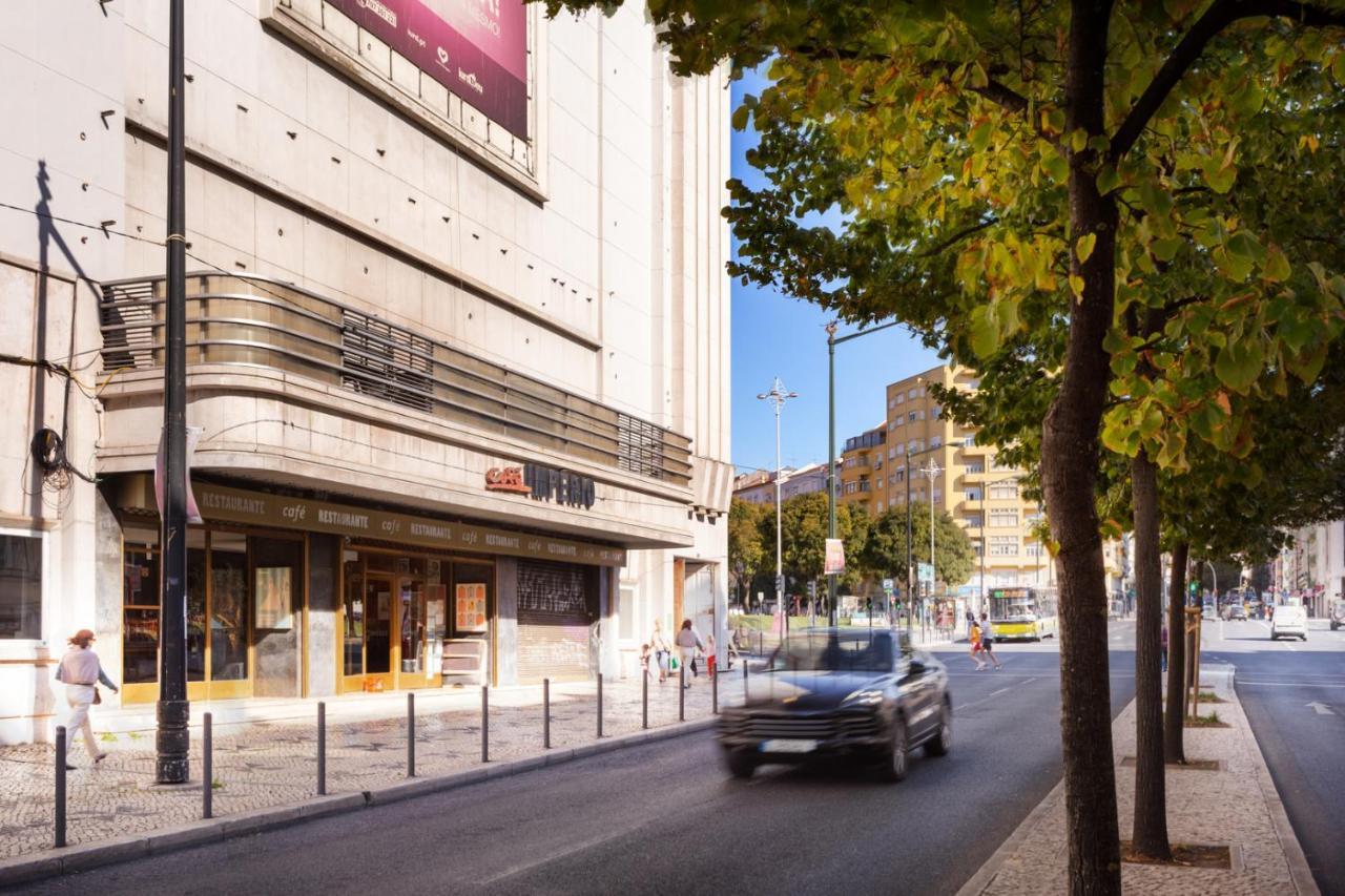 Stupendo- Two Rooms, Patio With Refreshing Pond-Center-Air Conditioning-Free Park Lisboa Exteriör bild